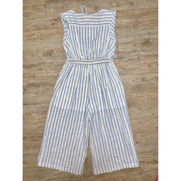 Everly Small Striped Jumpsuit - Picture 2 of 3